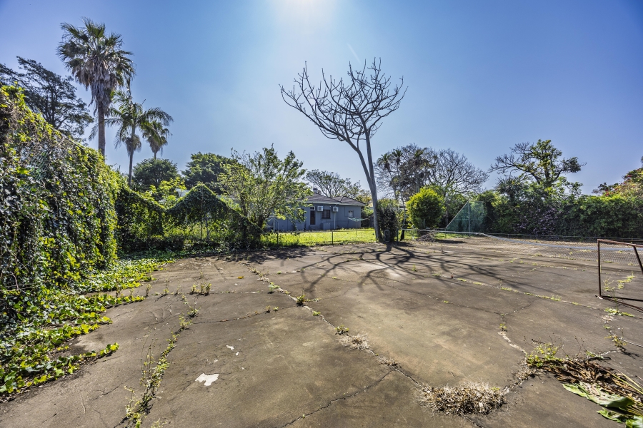 8 Bedroom Property for Sale in Vincent Eastern Cape